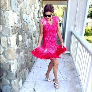 Elie Tahari Hot Pink Party Dress, size 6, beautiful, fun and like new!